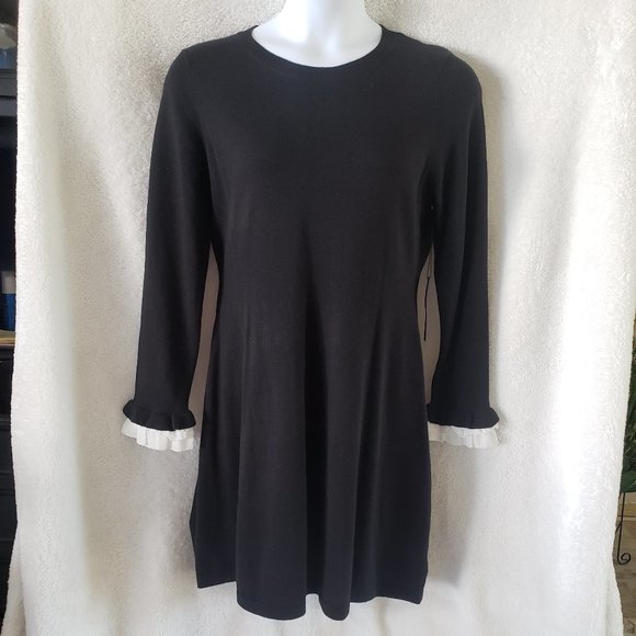 Tahari Dresses & Skirts - Tahari Black Sweater Dress w/White Ruffle Cuffs